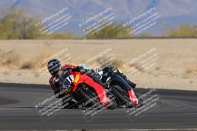 media/Dec-04-2022-CVMA (Sun) [[e38ca9e4fc]]/Race 9 Supersport Middleweight Shootout/